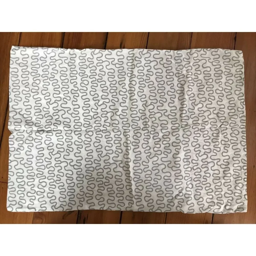 Set Pair 2 IKEA Krakris White Gray Squiggle Pattern Standard Cotton Pillow Cases